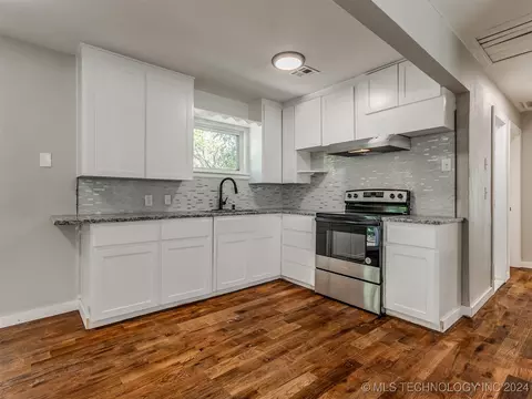 7129 E Marshall Pl, Tulsa, OK 74115 photo 10