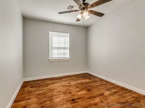 7129 E Marshall Pl, Tulsa, OK 74115 photo 22
