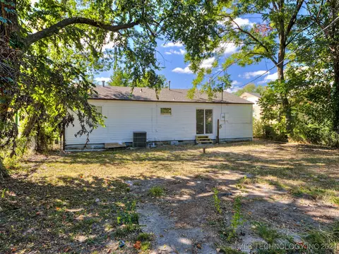 7129 E Marshall Pl, Tulsa, OK 74115 photo 25
