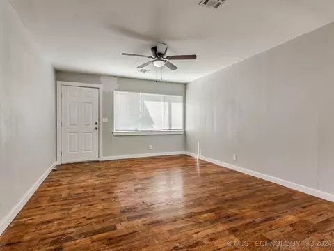 7129 E Marshall Pl, Tulsa, OK 74115 photo 7