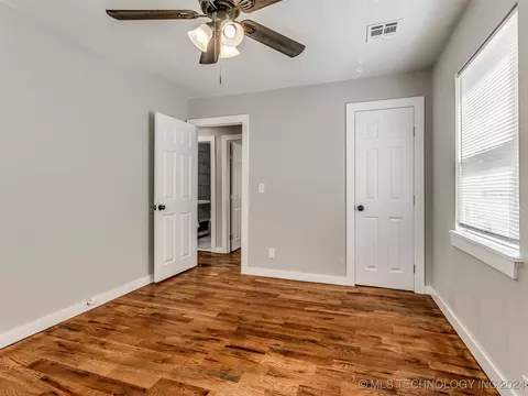7129 E Marshall Pl, Tulsa, OK 74115 photo 17