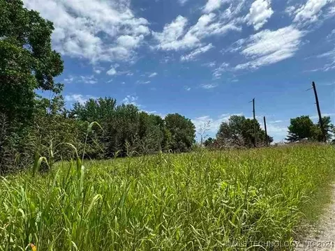 5 E Brissy St, Cushing, OK 74023 photo 2