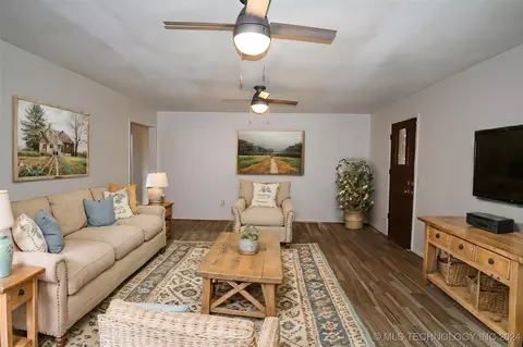 452002 E 965, Vian, OK 74962 photo 9
