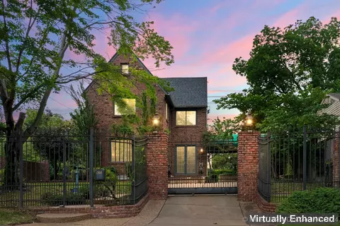 1303 E 26th Pl, Tulsa, OK 74114