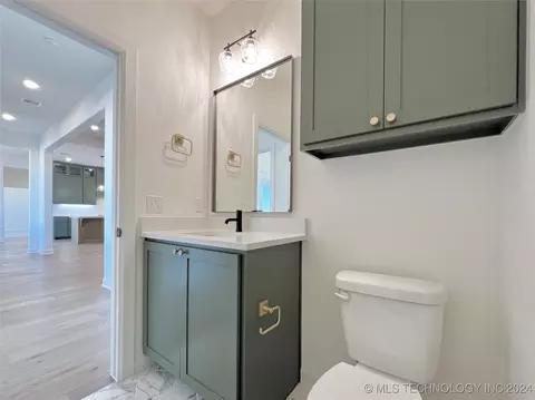 203 E 166th Pl S, Glenpool, OK 74033 photo 51