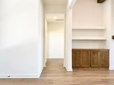 203 E 166th Pl S, Glenpool, OK 74033 photo 56