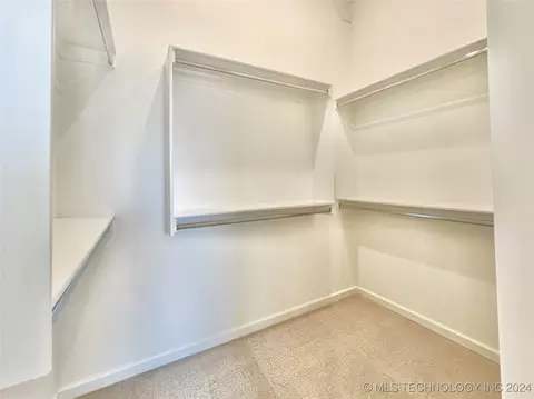 203 E 166th Pl S, Glenpool, OK 74033 photo 41