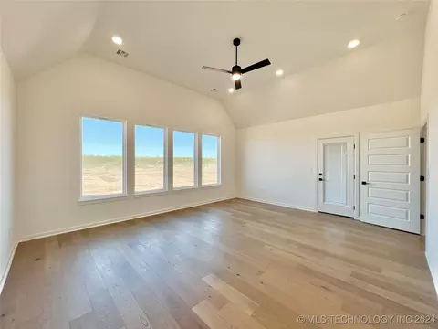 203 E 166th Pl S, Glenpool, OK 74033 photo 54