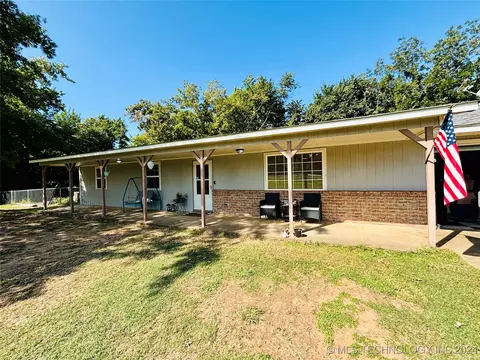 415696 E 1094, Checotah, OK 74426 photo 1