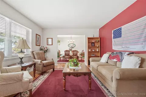 5209 E 20th St, Tulsa, OK 74112 photo 10