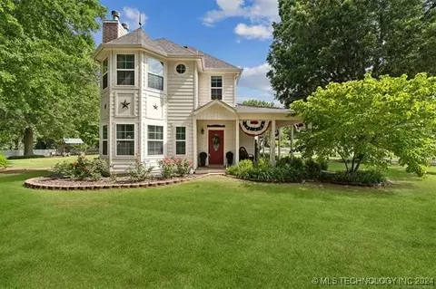 1420 Willow Rd, Pryor, OK 74361