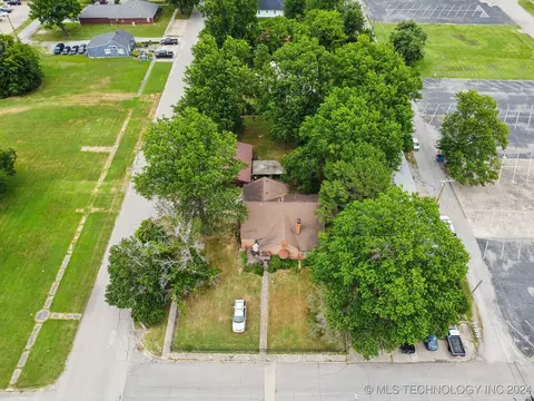 1 Brown Pl, Pryor, OK 74361 photo 4