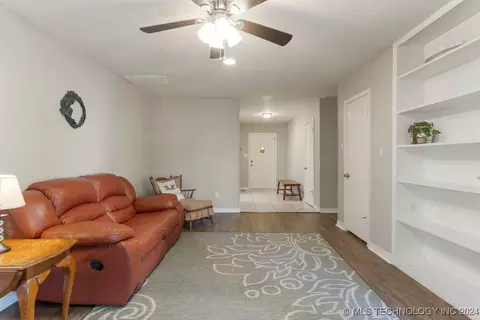 9146 E 26th Pl, Tulsa, OK 74129 photo 32