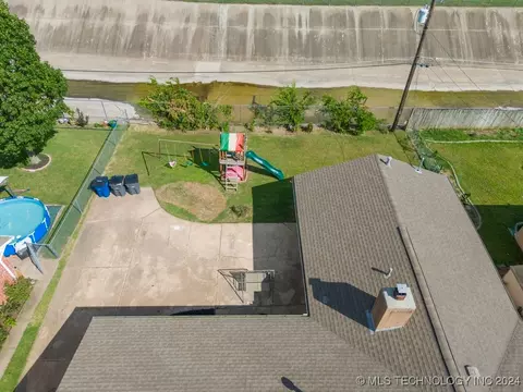 9146 E 26th Pl, Tulsa, OK 74129 photo 5