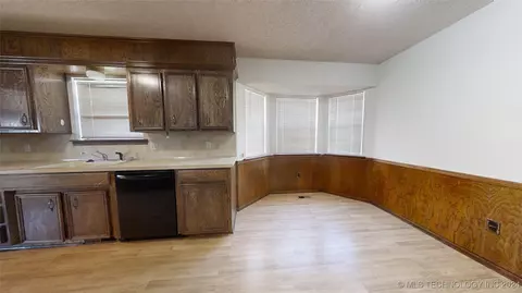 7827 E 79th Pl, Tulsa, OK 74133 photo 7