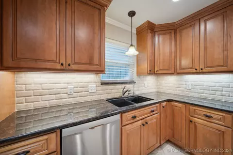 3752 E 84th St, Tulsa, OK 74137 photo 12