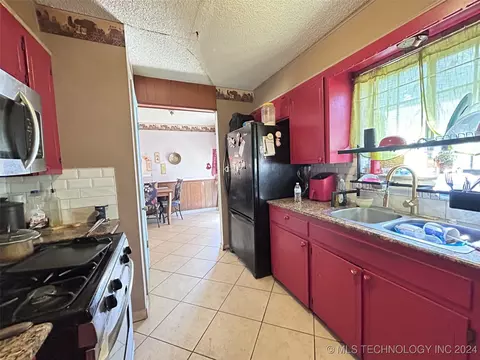 11618 E 28th St, Tulsa, OK 74129 photo 9
