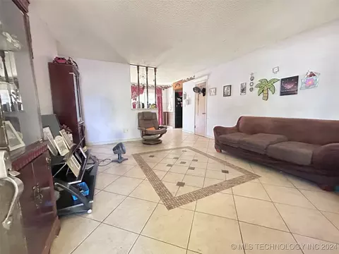 11618 E 28th St, Tulsa, OK 74129 photo 5