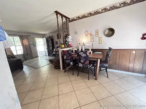 11618 E 28th St, Tulsa, OK 74129 photo 6