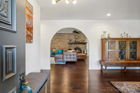 5453 E 19th St, Tulsa, OK 74112 photo 7