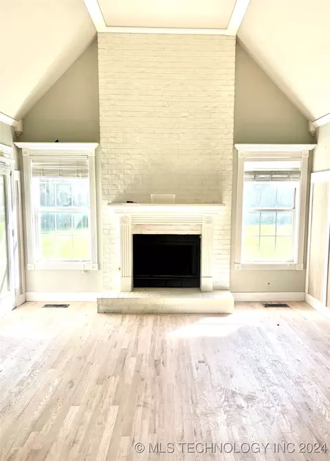 6313 E Broadway St, Broken Arrow, OK 74014 photo 3