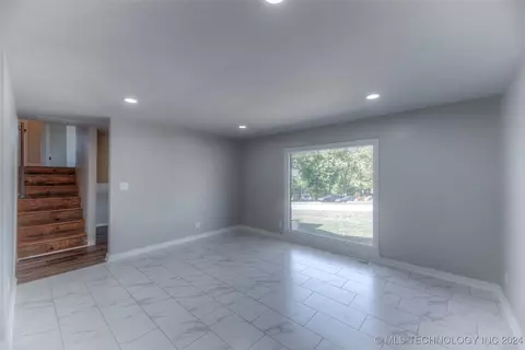 13832 E 12th St, Tulsa, OK 74108 photo 6