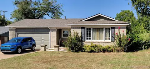 7559 E 26th Ct, Tulsa, OK 74129 photo 1