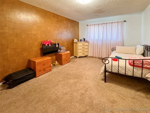5724 E 33rd Ct, Tulsa, OK 74135 photo 14
