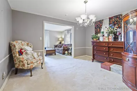 3633 E 24th St, Tulsa, OK 74114 photo 6