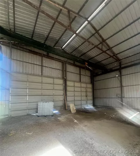 Ew 20, Nowata, OK 74048 photo 3