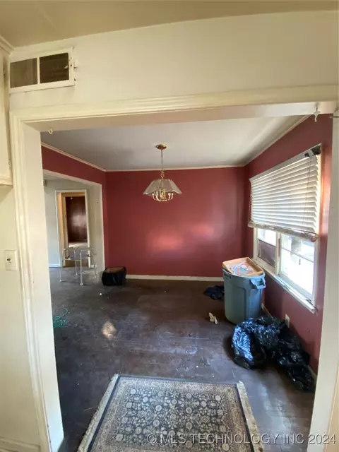 6208 E King Pl, Tulsa, OK 74115 photo 4