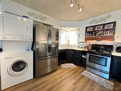 802 E 5th St, Cushing, OK 74023 photo 11