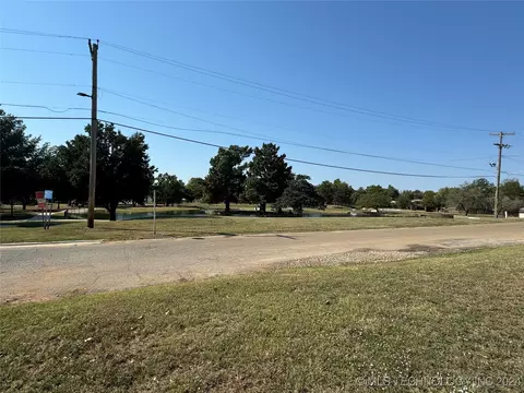 802 E 5th St, Cushing, OK 74023 photo 42