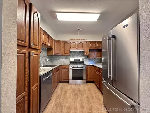 92 NE 421 Loop Dr, Spavinaw, OK 74366 photo 5