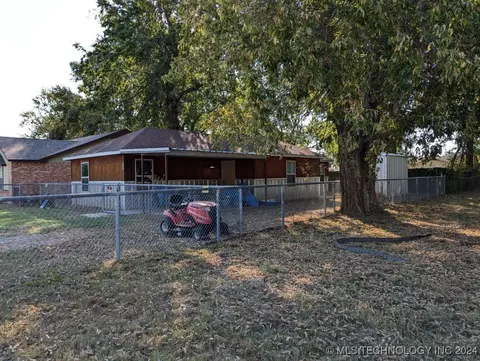 124 W Cherry St N, Sperry, OK 74073 photo 1
