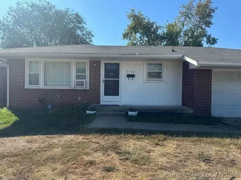9142 E Latimer Pl, Tulsa, OK 74115 photo 1