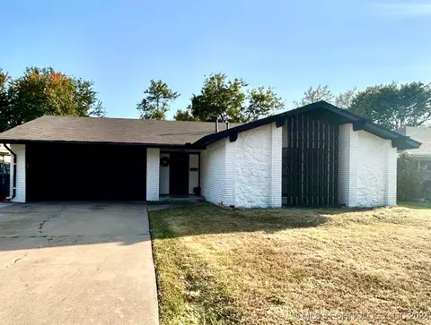 10634 E 18th St, Tulsa, OK 74128 photo 1