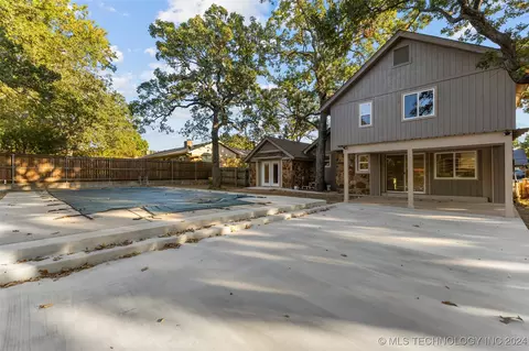 2406 Foliage, Ada, OK 74820 photo 36