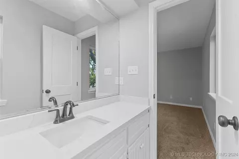 2406 Foliage, Ada, OK 74820 photo 27
