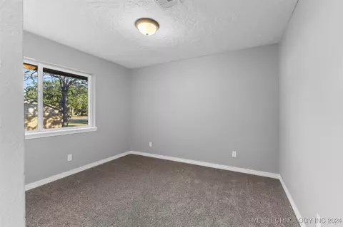 2406 Foliage, Ada, OK 74820 photo 19