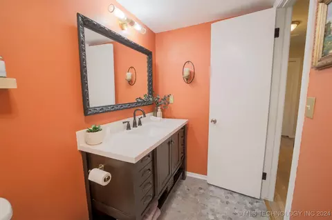 12524 E 37th St, Tulsa, OK 74146 photo 35