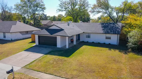12524 E 37th St, Tulsa, OK 74146 photo 6