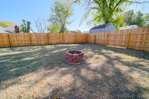12524 E 37th St, Tulsa, OK 74146 photo 40
