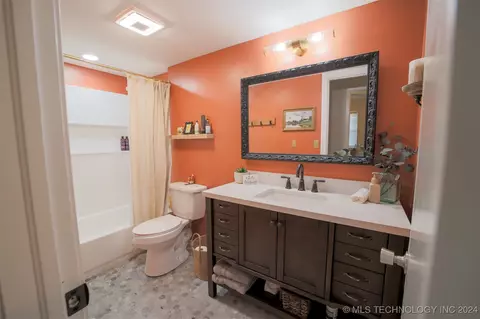 12524 E 37th St, Tulsa, OK 74146 photo 33