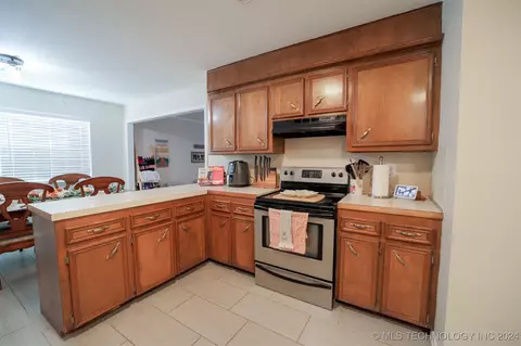 12524 E 37th St, Tulsa, OK 74146 photo 21