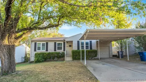 6944 E 7th St, Tulsa, OK 74112 photo 1