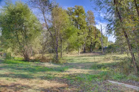 Lakeshore Drive, Eufaula, OK 74432 photo 4