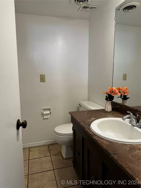 4608 E 68th Street 122, Tulsa, OK 74136 photo 6