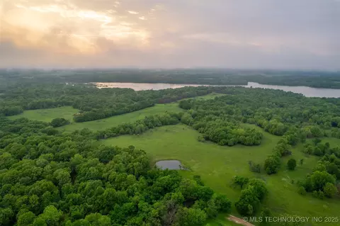 2 E 4130 Rd, Eufaula, OK 74432 photo 8
