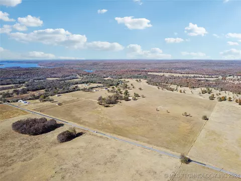 W 710 Road, Hulbert, OK 74441 photo 3